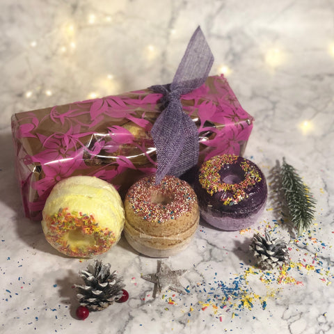 Set Of 3 Donut Bathbombs Gift Pack - Mix 2 - Niche & Cosy 